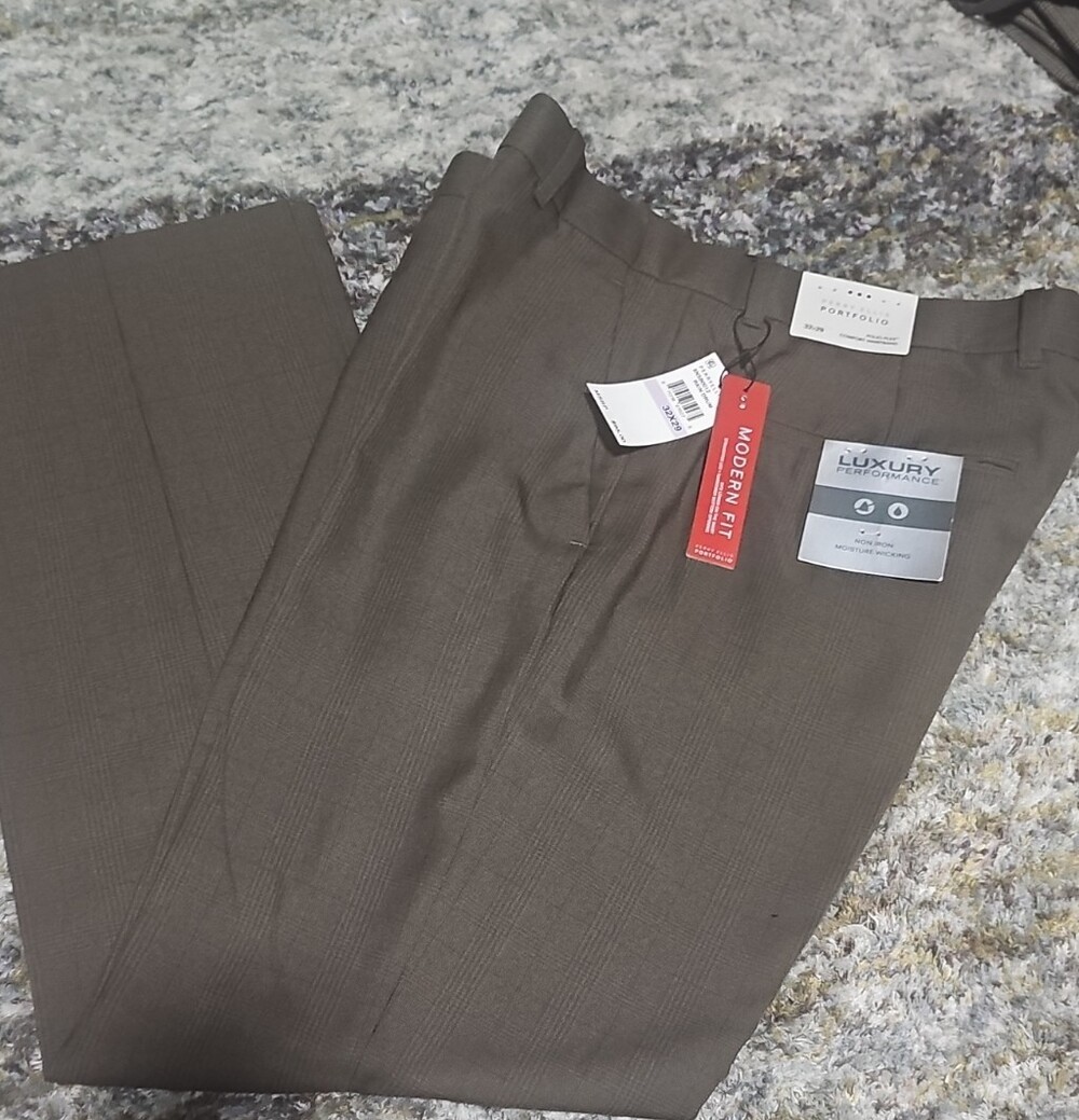 Perry Ellis Portfolio Luxury Performance Modern Fit Dress Pants - Brown